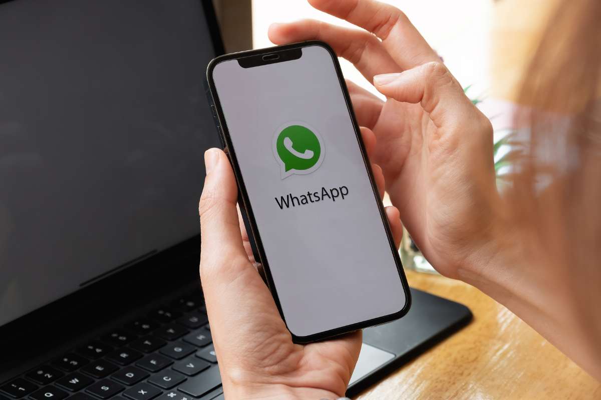 Novità in arrivo su WhatsApp, c'è l'avviso per gli utenti